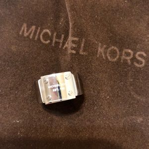 Michael Kors silver ring